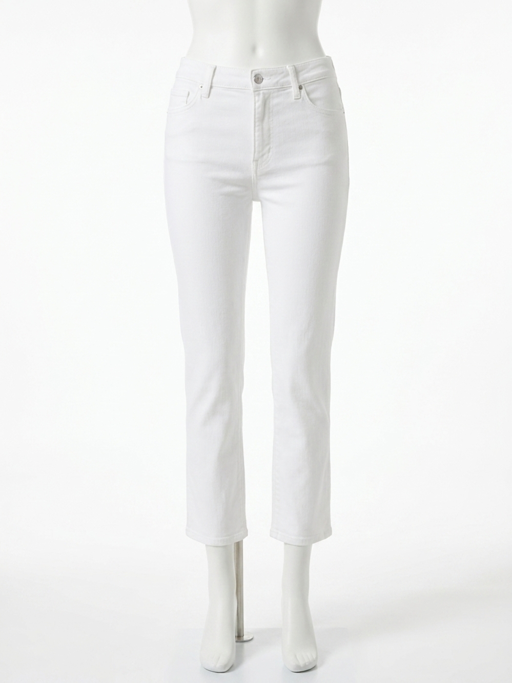 NEW FRAME le sleek straight leg jeans in white